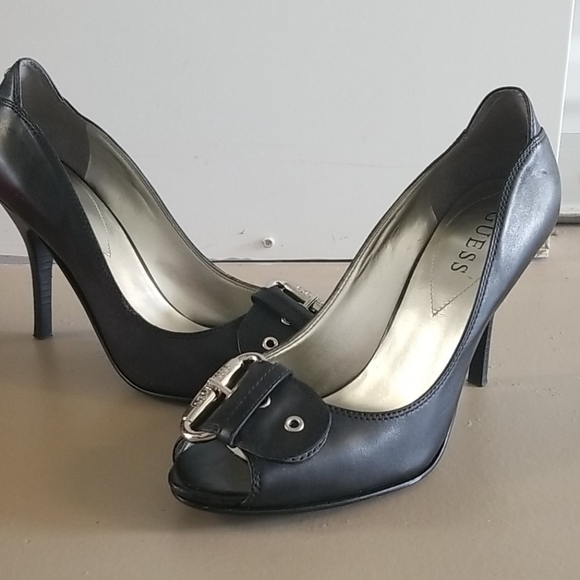 GUESS black peep toe heels - Picture 2 of 6